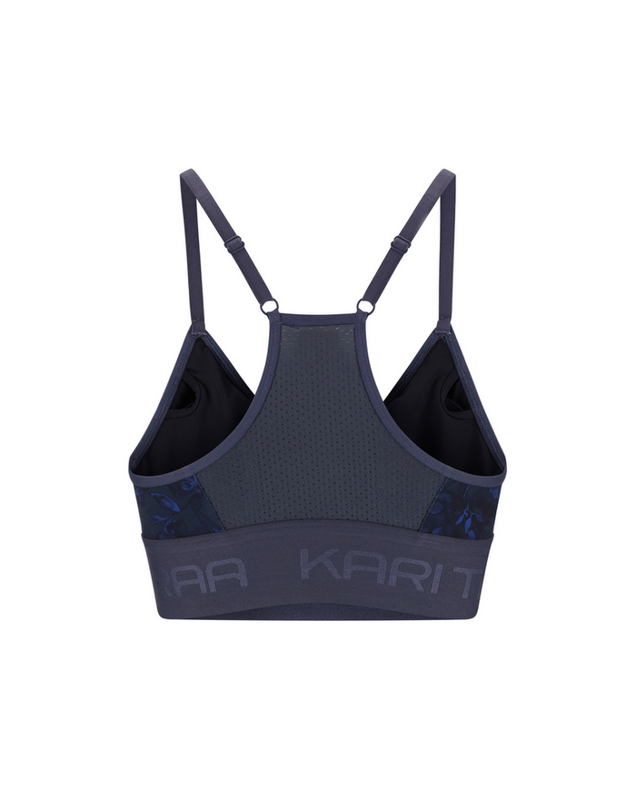 KARI TRAA VAR PODPRSENKA