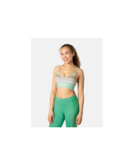 KARI TRAA VAR PODPRSENKA